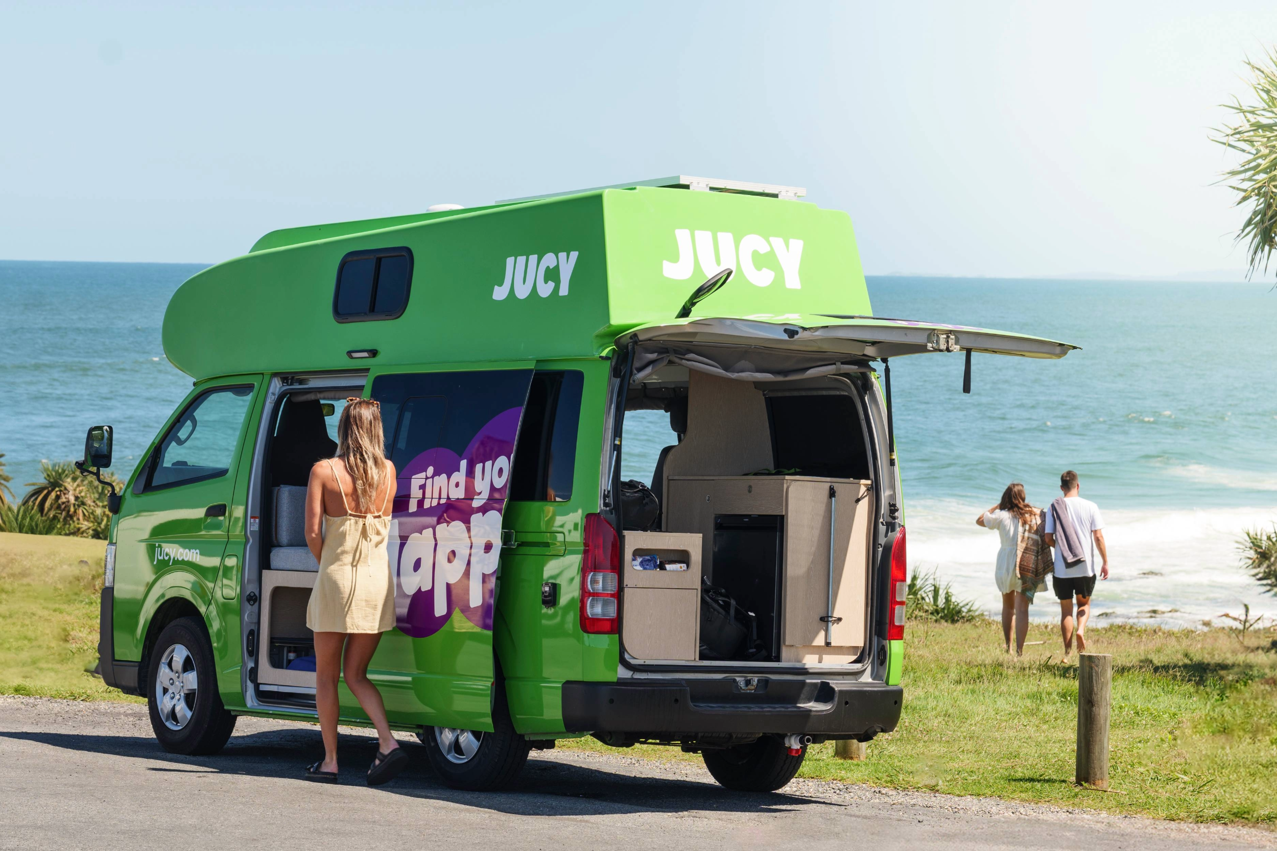 20241124JUCY VIRGIN ROBMULALLY P1813749