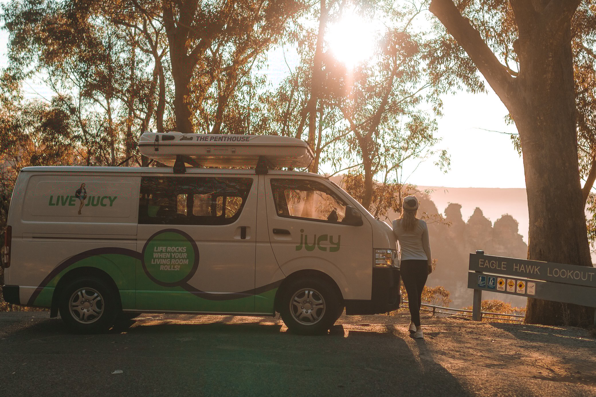 Jade JUCY Compass jadekristel Katoomba Blue Mountains web asset