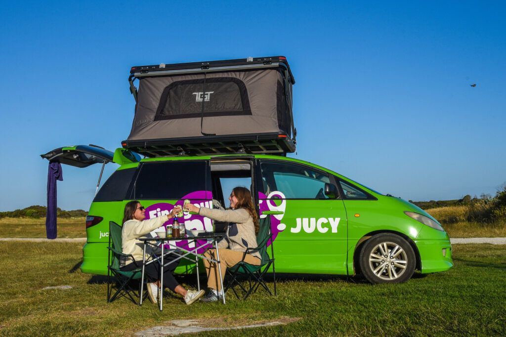 [au] Campervan: 4 Berth Crib+