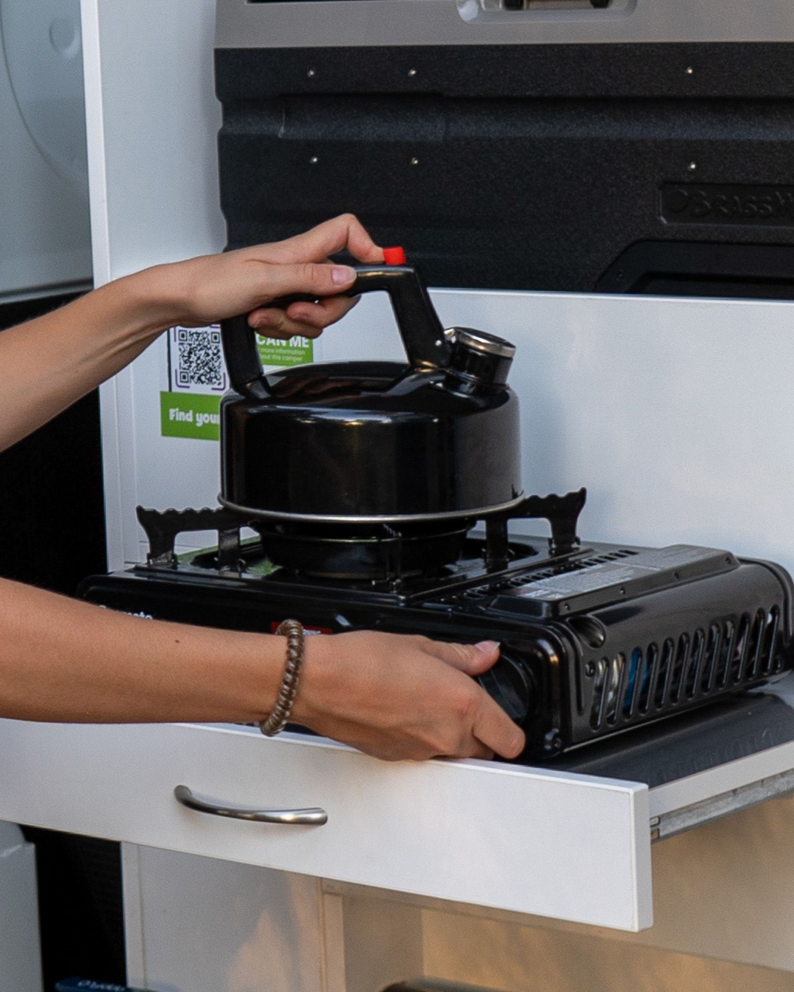 Gas cooker - Cook up on your adventure with our portable camping stove with dual gas burner using gas cartridge refills. 