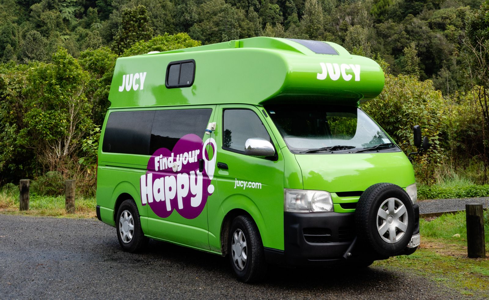 [nz] Campervan: 3 Berth Chaser