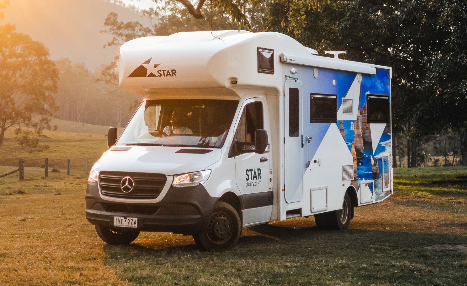 [au] Motorhome: Polaris 6-Berth